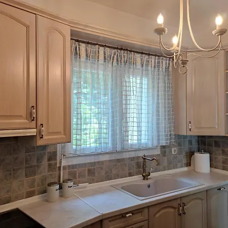 The Blue Quartz Apartment *
